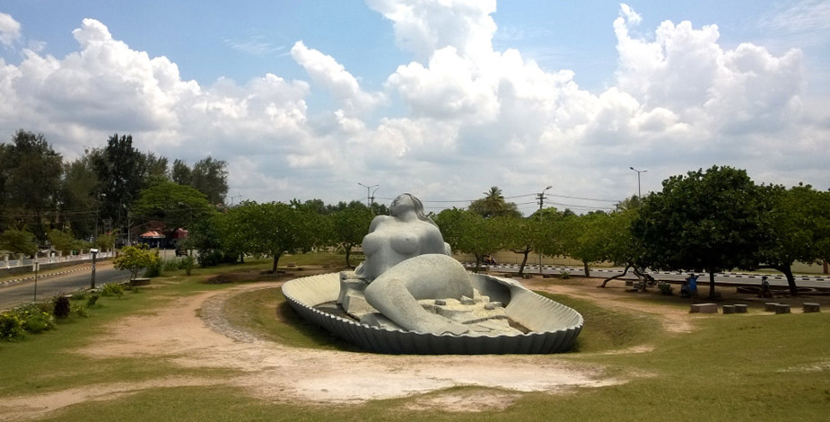 Shankumugham Beach