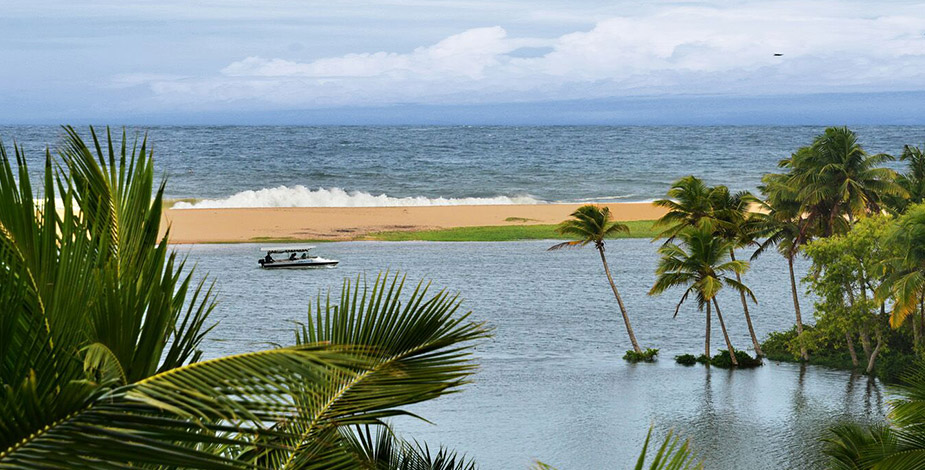 Poovar Beach, Trivendrum