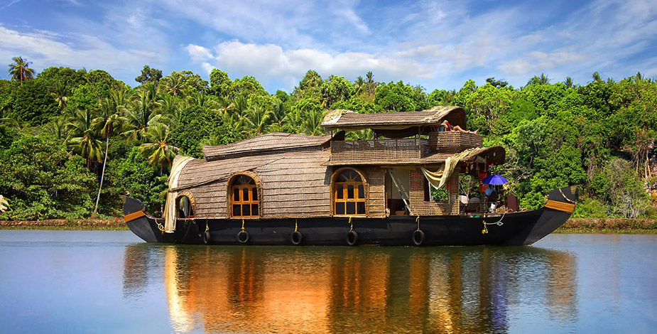 Kumarakom Houseboat, Kerala